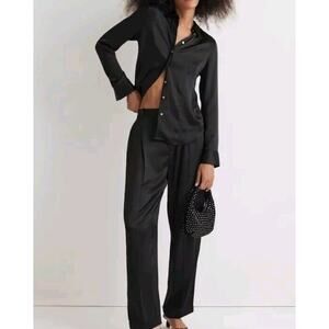 NEW Madewell Womens Darted Button Up Satin Shirt Size 2 Black Long Sleeve Chic